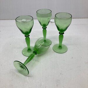 Vtg lot of 4 green depression fine porto liquor glass glasses